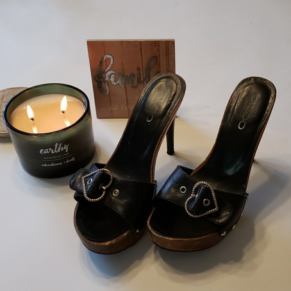 ALDO Black Leather Sweetheart Platform Stilettos